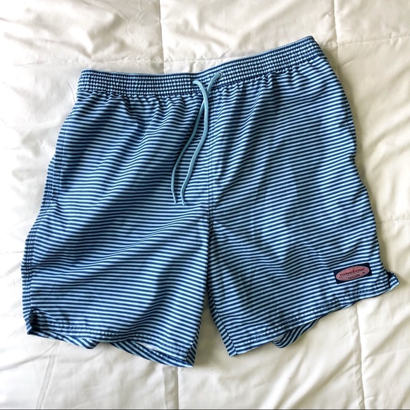 vineyard vines mens swim trunks